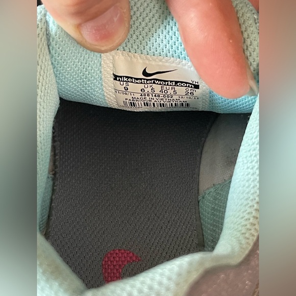 Nike Running shoes Sz 9 - Picture 5 of 6